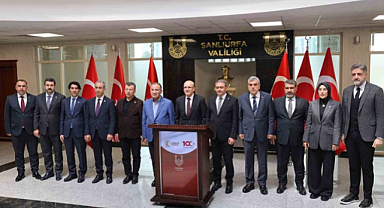 Bakan Mehmet Şimşek Şanlıurfa'ya geldi