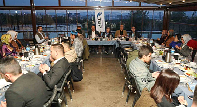 Gaziantep Üniversitesi'nde öğrenciler için iftar verildi