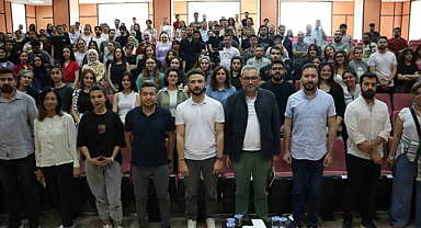Gaziantep Üniversitesi'nde yapay zeka semineri