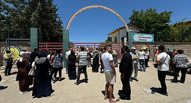 Kilis'te LGS'de 2.350 öğrenci ter döktü