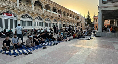 Kilis'teki camilerde bayram namazında tekbirler yankılandı