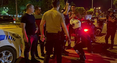 Kilis'teki düğün konvoyunda tehlikeli anlar