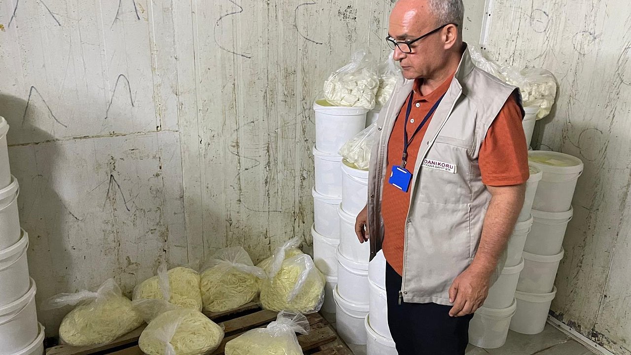 1 ton 112 kilogram kaçak peynir ele geçirildi