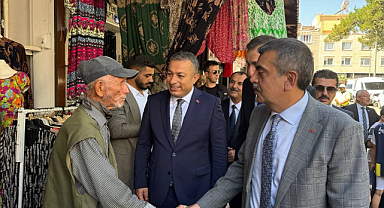 Milli Eğitim Bakanı Tekin'den Kilis esnafına ziyaret
