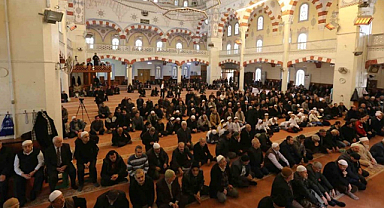 Gaziantep'te Büyükşehir Belediyesi'nden Mevlit Kandili programı