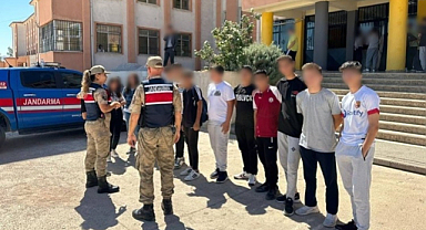 Gaziantep'te jandarma ekiplerinden okul çevrelerinde uygulama