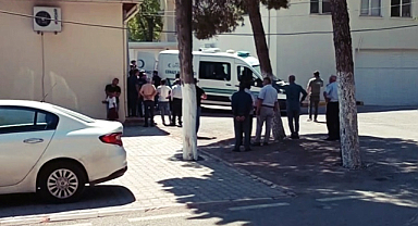 Nurdağı'nda hafif ticari araç ile motosiklet çarpıştı: 1 ölü