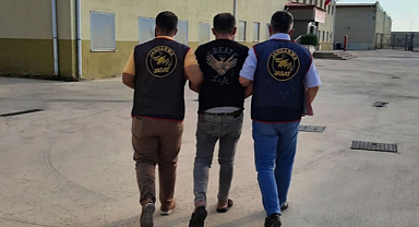 Gaziantep'te firari suçluyu JASAT yakaladı