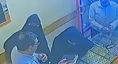 Haliliye'de kuyumcudan 400 gram altın çalındı