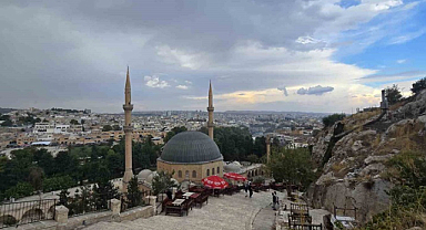 Şanlıurfa'da vatandaşlardan terör saldırısına tepki