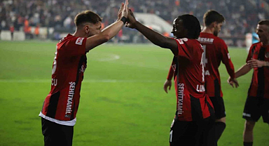 Gaziantep FK, Göztepe'yi İzmir'e eli boş gönderdi