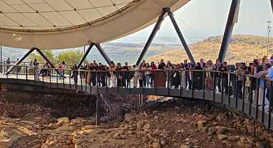 Göbeklitepe'de ara tatil dolayısıyla ziyaretçi yoğunluğu