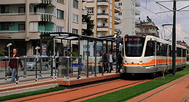 Gaziantep'te öğrencilere ve öğretmenlere toplu ulaşım desteği