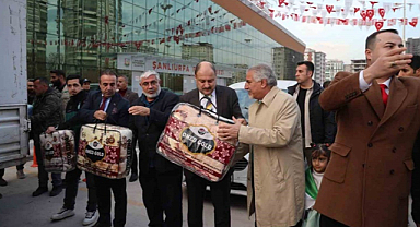 Şanlıurfa'dan Suriye'ye insani yardım malzemeleri