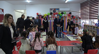 Kilis'te öğrencilerin karne heyecanı